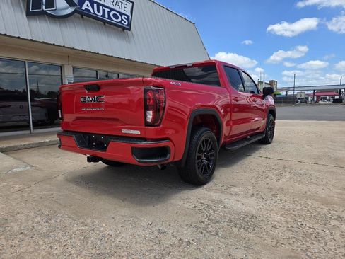 Used 2024 GMC Sierra 1500 Elevation w/ LPO, Elevation Black Package AWD/4WD image 8