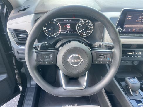 Used 2023 Nissan Rogue SV AWD/4WD image 23