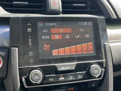 Used 2018 Honda Civic EX-T image 9