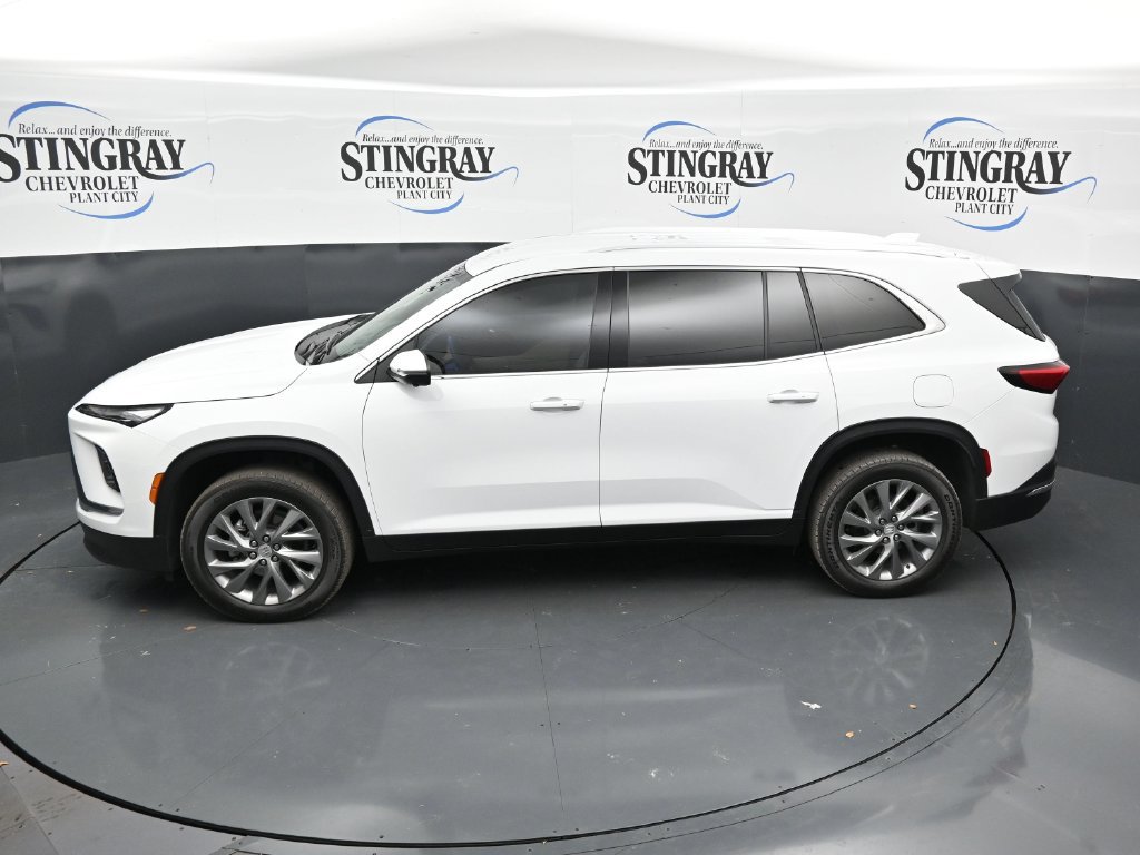 Used 2026 Buick Enclave Preferred FWD image 21
