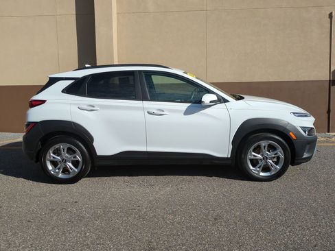 Certified 2022 Hyundai Kona SEL image 3