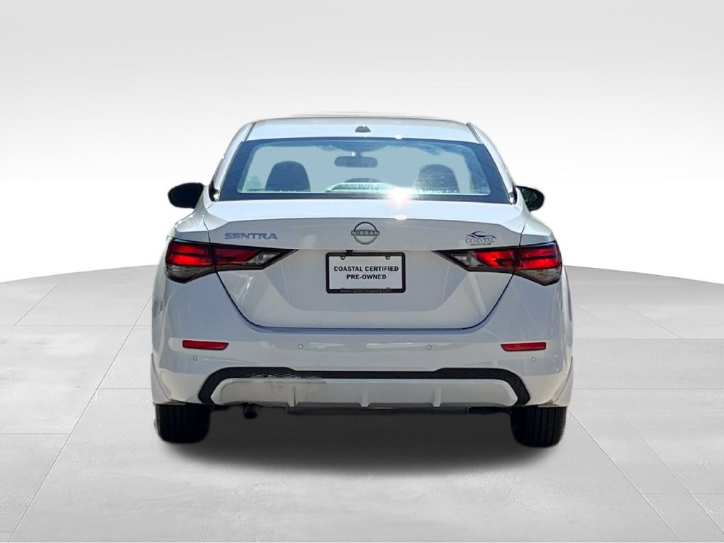 Certified 2025 Nissan Sentra SV FWD image 11