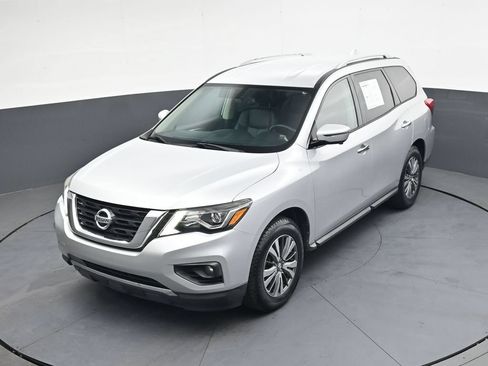 Used 2020 Nissan Pathfinder SL AWD/4WD image 41