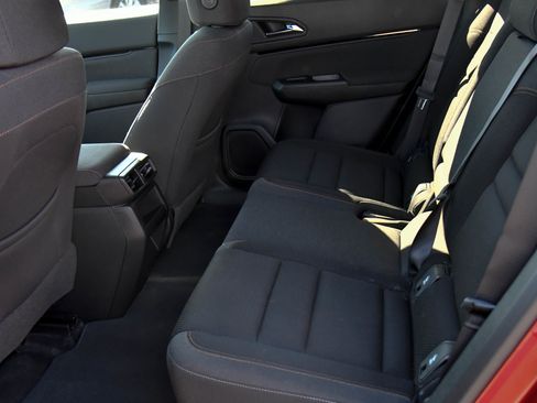 Used 2024 Honda Prologue EX image 38