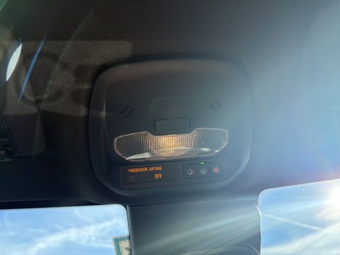 Used 2024 Buick Envista Preferred image 21