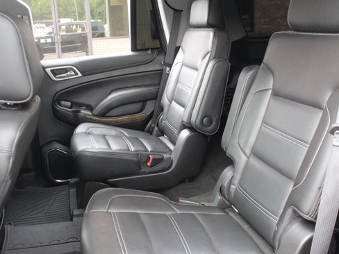 Used 2018 GMC Yukon Denali w/ Open Road Package AWD/4WD image 27