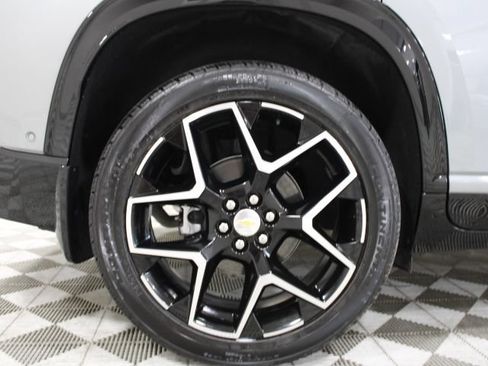 Used 2026 Chevrolet Traverse High Country w/ LPO, Floor Liner Package AWD/4WD image 48