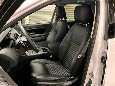 Certified 2025 Land Rover Discovery Sport S image 15