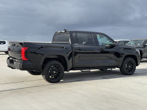 New 2026 Toyota Tundra Limited AWD/4WD image 13