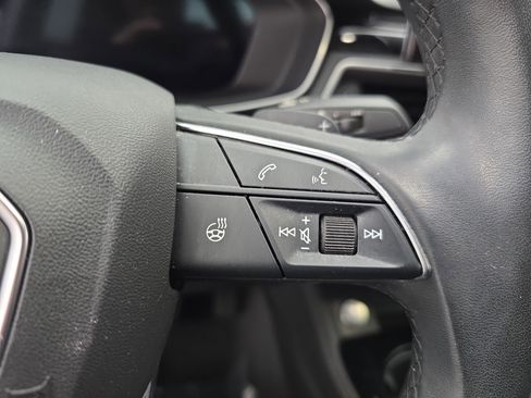Used 2022 Audi A4 2.0T Premium Plus w/ Premium Plus Package image 17