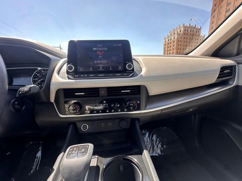 Certified 2023 Nissan Rogue SV w/ SV Premium B Package image 19