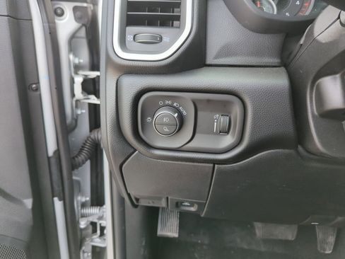 New 2026 RAM 2500 Big Horn AWD/4WD image 20