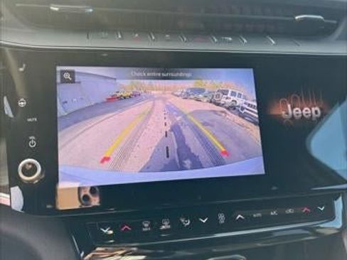 New 2026 Jeep Grand Cherokee Limited image 42