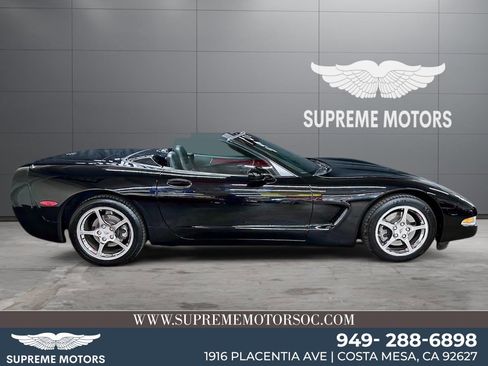 Used 2004 Chevrolet Corvette Convertible w/ Preferred Equipment Group image 1