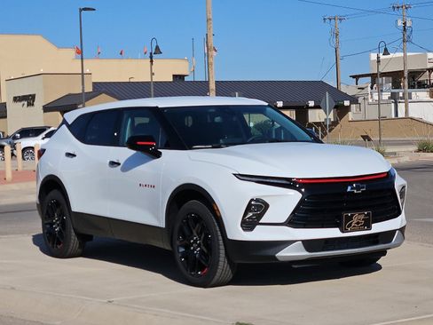 New 2025 Chevrolet Blazer LT w/ Redline Edition image 6