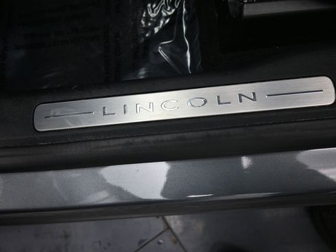 Used 2022 Lincoln Corsair Reserve image 23