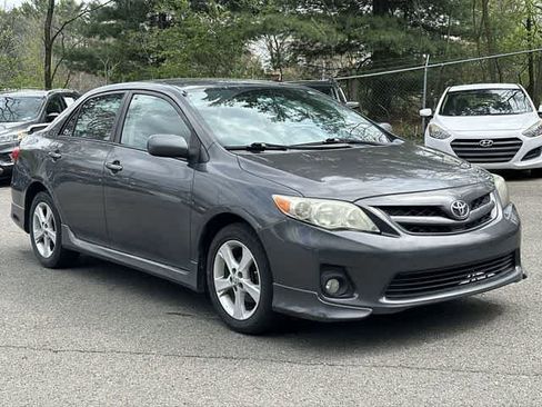 Used 2012 Toyota Corolla S image 19