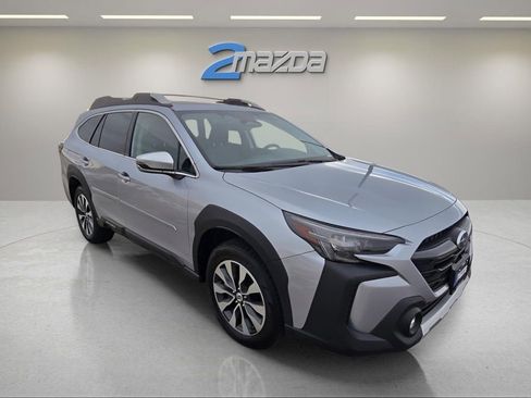 Used 2024 Subaru Outback Touring image 7