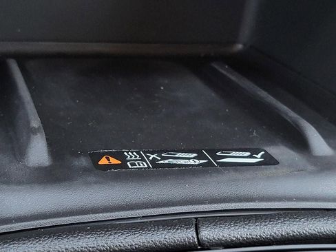 Used 2023 GMC Acadia Denali w/ Trailering Package image 29