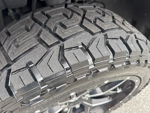 Used 2018 GMC Sierra 1500 4x4 Double Cab image 36