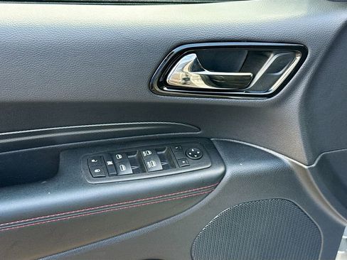 Used 2025 Dodge Durango GT image 19