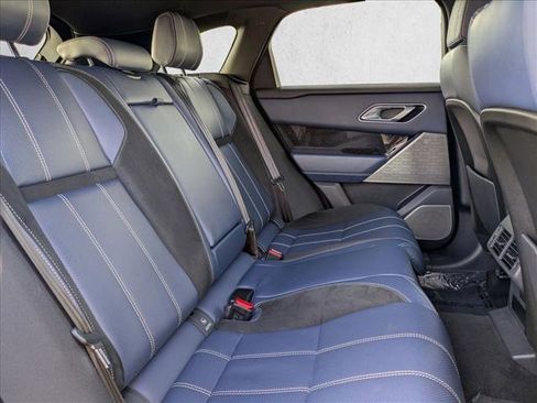 Used 2018 Land Rover Range Rover Velar R-Dynamic SE image 21