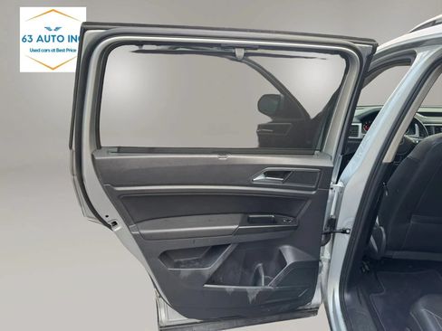 Used 2019 Volkswagen Atlas SE AWD/4WD image 17