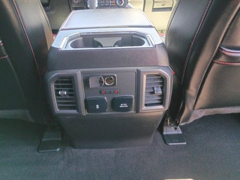 Used 2019 Ford F150 Lariat w/ Equipment Group 502A Luxury AWD/4WD image 13