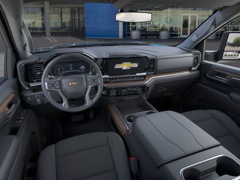 New 2026 Chevrolet Silverado 2500 LT AWD/4WD image 15