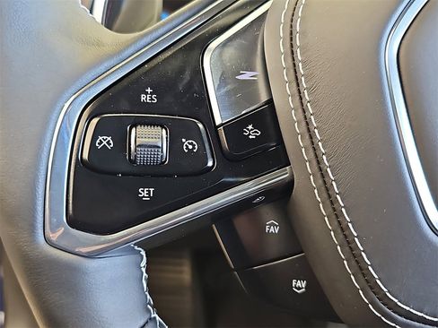 New 2026 Chevrolet Corvette Stingray Preferred Cpe w/ Z51 Performance Package image 13