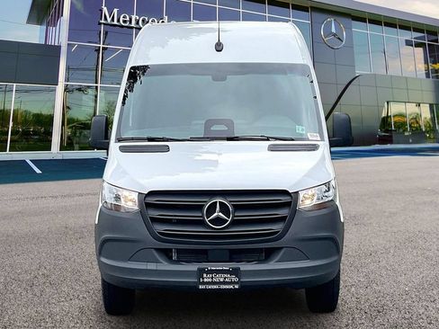 Used 2026 Mercedes-Benz Sprinter 3500 image 3