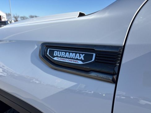 Used 2021 GMC Sierra 1500 AT4 image 12