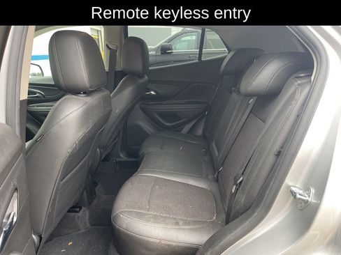 Used 2020 Buick Encore Preferred image 9