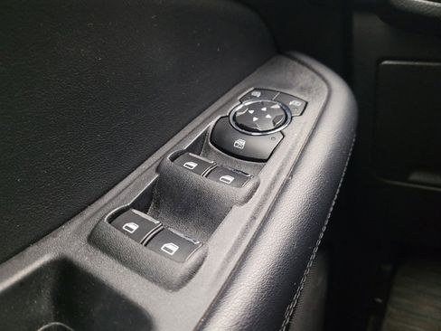 Used 2022 Ford Edge SEL image 27