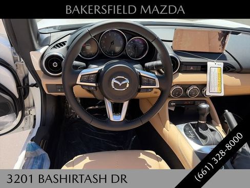 New 2026 MAZDA MX-5 Miata RF Grand Touring RWD image 21
