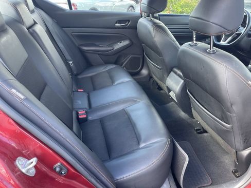 Used 2021 Nissan Altima 2.5 SR w/ SR Premium Package AWD/4WD image 24