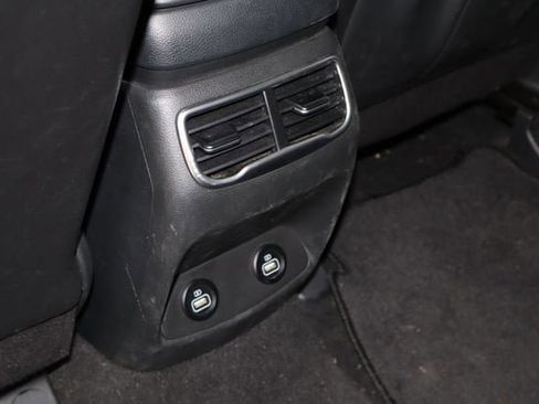 Used 2023 Hyundai Santa Fe SEL FWD image 17