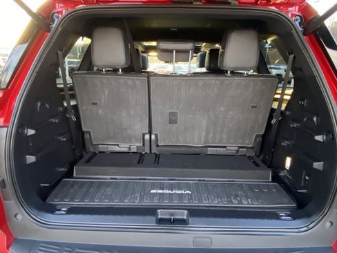 Used 2025 Toyota Sequoia Platinum image 9