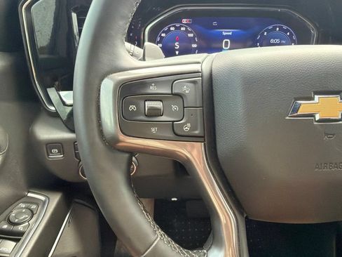 Used 2025 Chevrolet Silverado 1500 High Country w/ High Country Premium Package AWD/4WD image 49