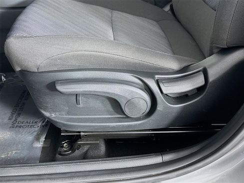 Certified 2026 Kia Seltos LX AWD/4WD image 19