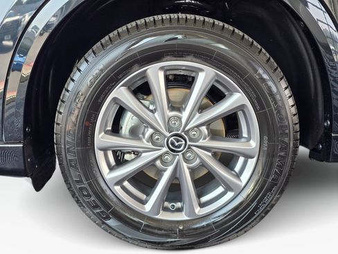 Used 2025 MAZDA CX-5 AWD 2.5 S w/ Select Package image 11