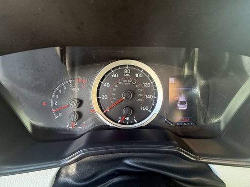 Used 2021 Toyota Corolla SE FWD image 18