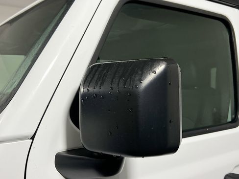 Used 2024 Jeep Wrangler Sport S image 11