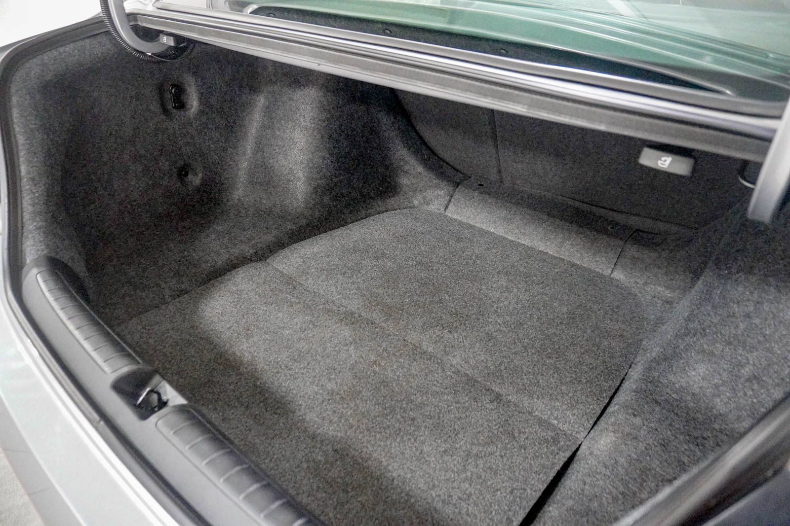 Used 2021 Honda Accord EX-L image 9