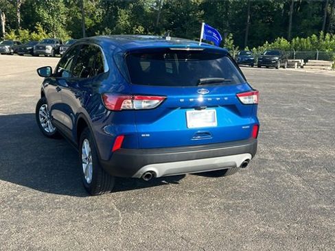 Certified 2022 Ford Escape SE w/ Cold Weather Package image 5