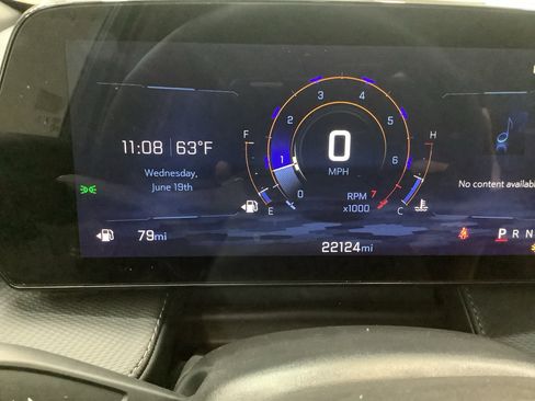 Used 2025 Chevrolet Equinox LT w/ Convenience Package II FWD image 17