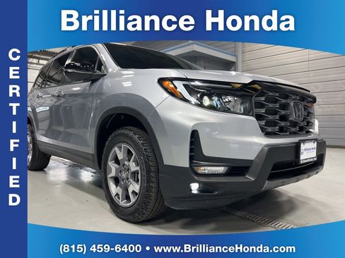 Certified 2023 Honda Passport TrailSport image 1