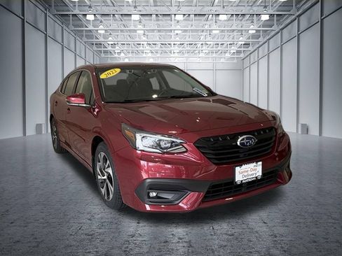 Used 2022 Subaru Legacy Premium AWD/4WD image 3