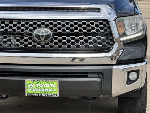 Used 2020 Toyota Tundra SR5 w/ SR5 Leather Package image 8