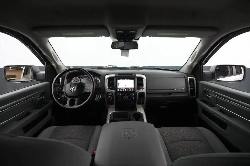 Used 2018 RAM 1500 Big Horn AWD/4WD image 30